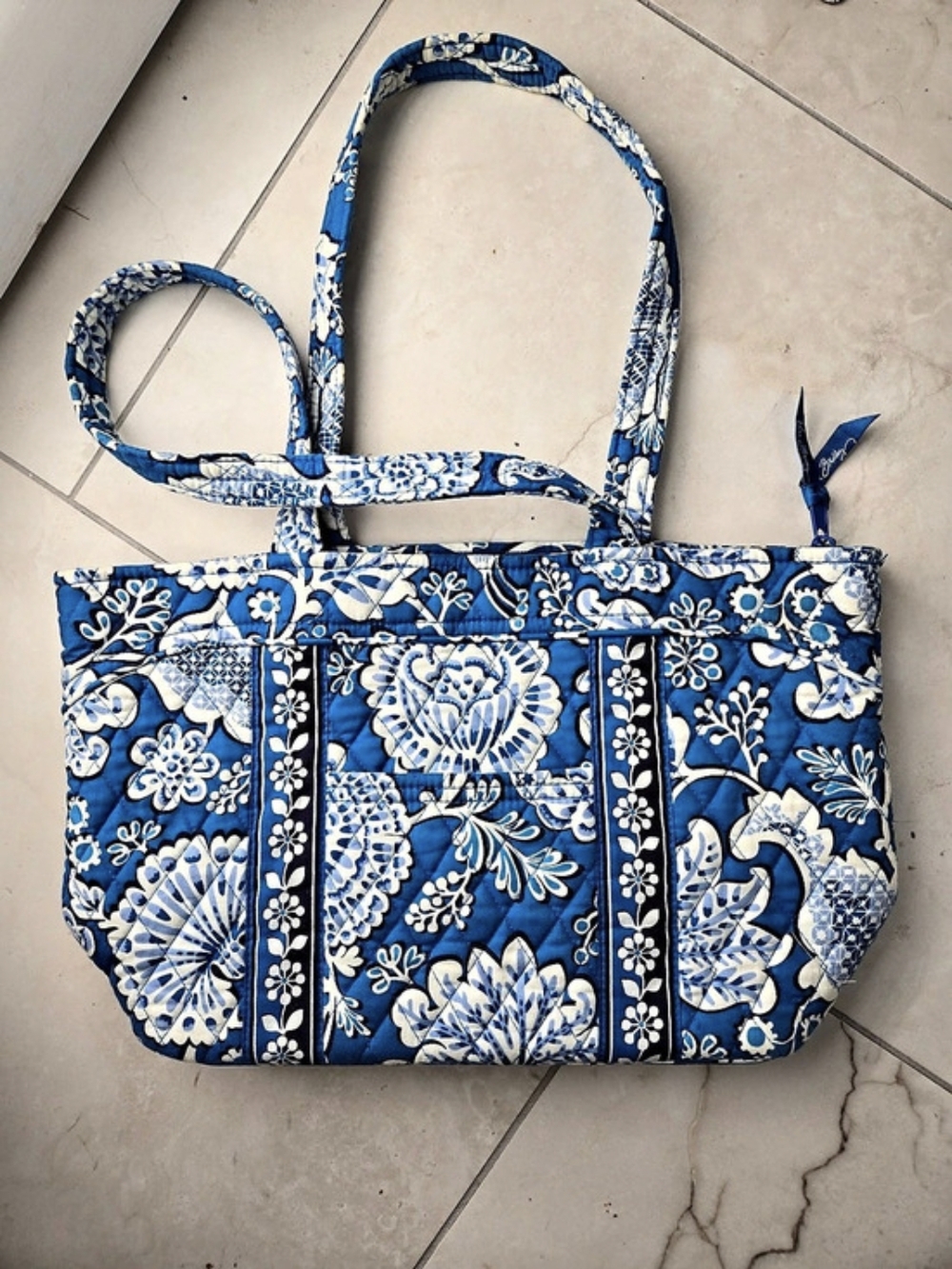 Vera Bradley Quilted Zipper Top Tote Bag Floral Blue & White